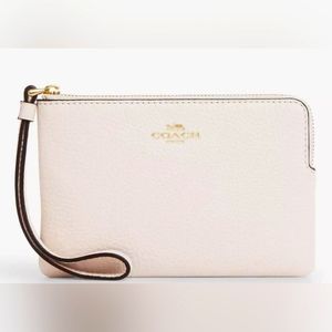 COACH LEATHER WRISTLET
